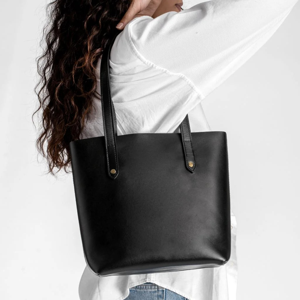Everyday Tote | Black (S) (Gold)